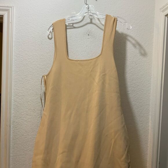 2.7 AUGUST APPAREL Endlessrose bodycon tan dress size XL - Picture 7 of 7